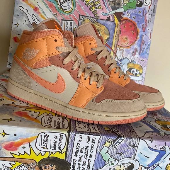 Nike high top Jordan’s leather suede pink peach size 9 - Picture 1 of 7